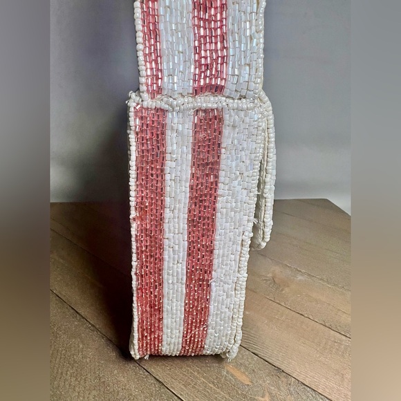 Viral Beaded Star Bag!! - Picture 4 of 9